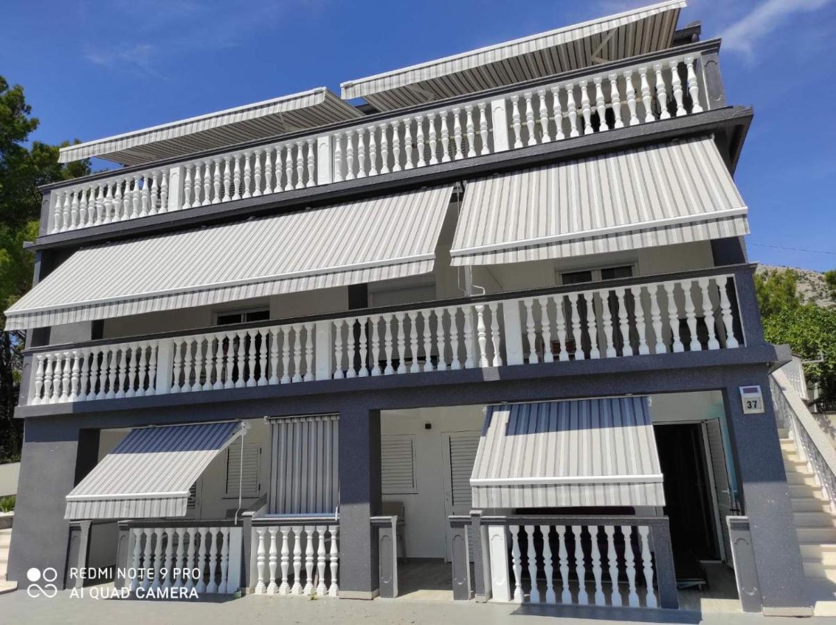 Apartmani Anita Starigrad Paklenica Bagian luar foto