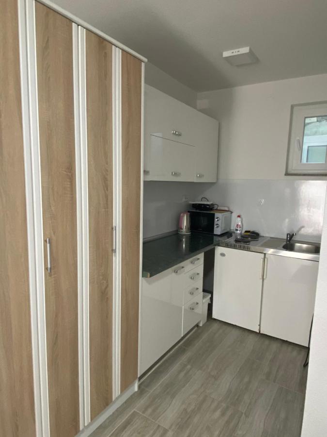 Apartmani Anita Starigrad Paklenica Bagian luar foto