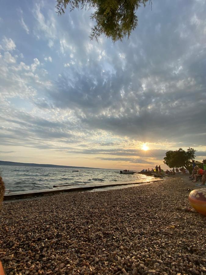 Apartmani Anita Starigrad Paklenica Bagian luar foto