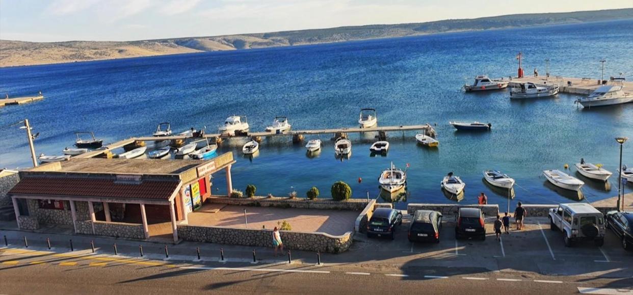 Apartmani Anita Starigrad Paklenica Bagian luar foto